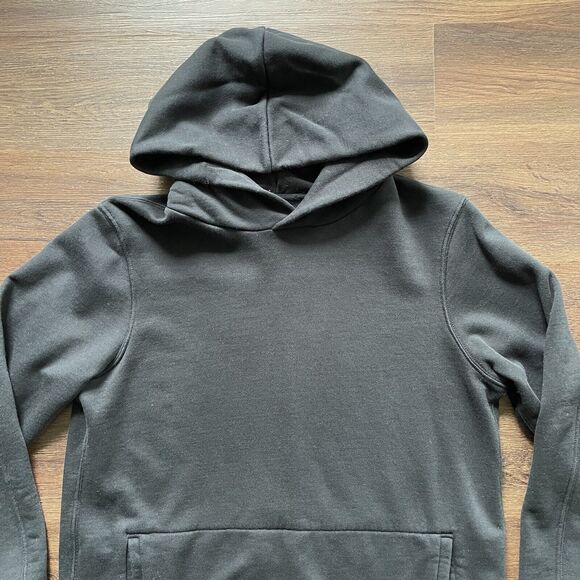 TLY Lightweight Hoodie S Black Performance Athletic Top - Picture 4 of 10